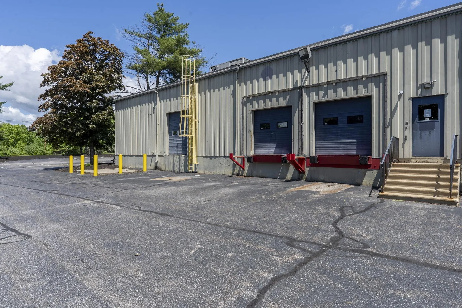 645 Harvey Road Manchester NH 03103
