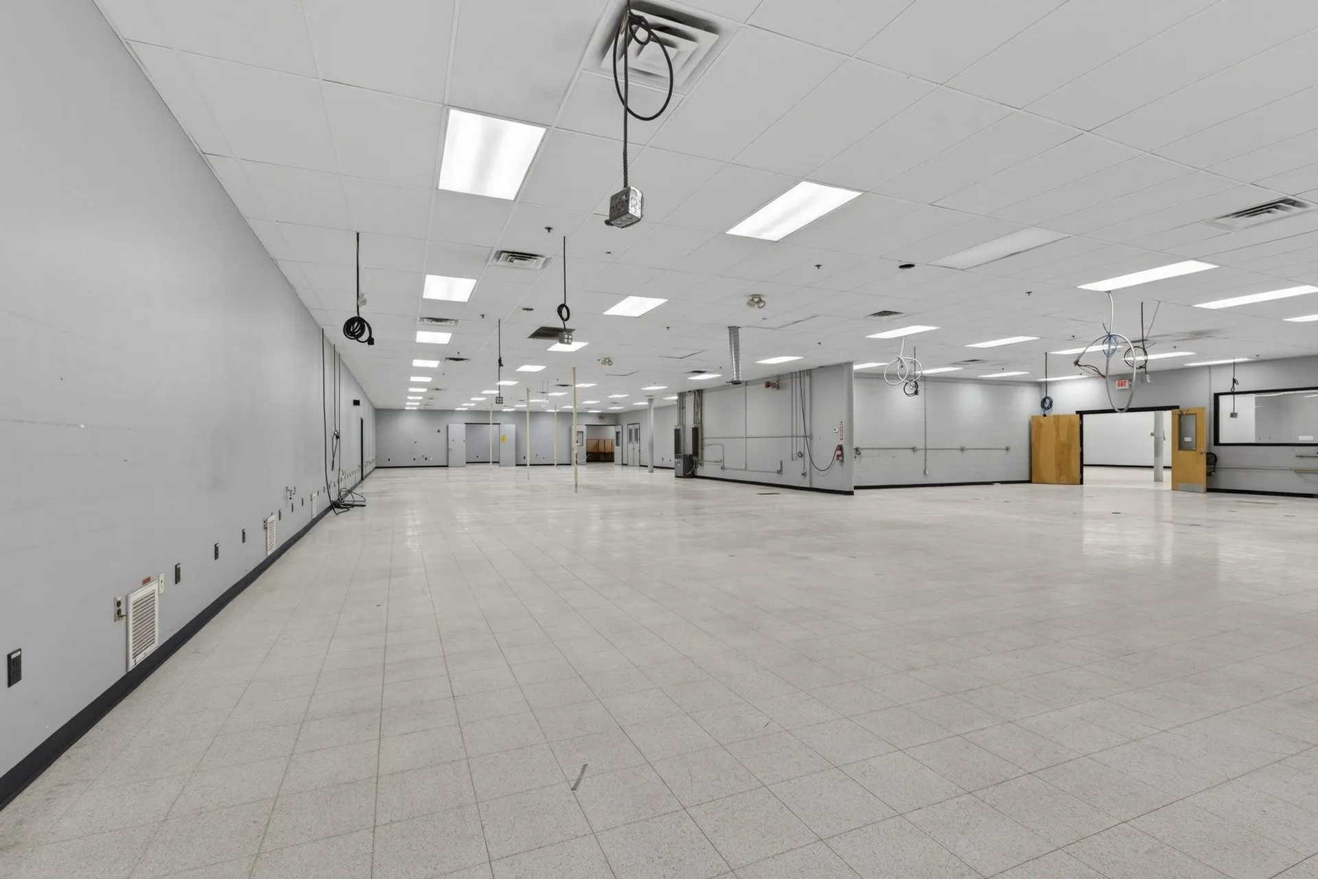 645 Harvey Road Manchester NH 03103
