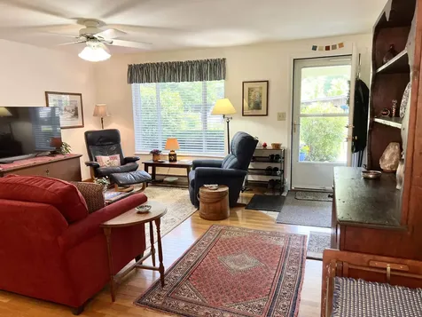 136 Morningside Commons Brattleboro VT 05301