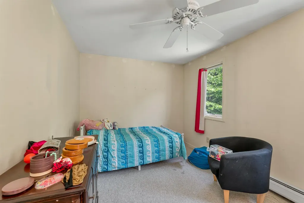 12 Goslin Way New Durham NH 03855