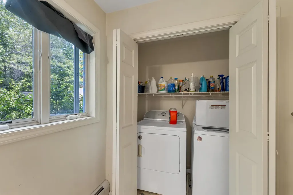 12 Goslin Way New Durham NH 03855