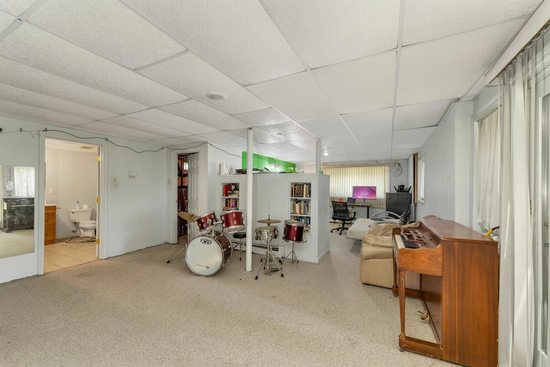 12 Goslin Way New Durham NH 03855