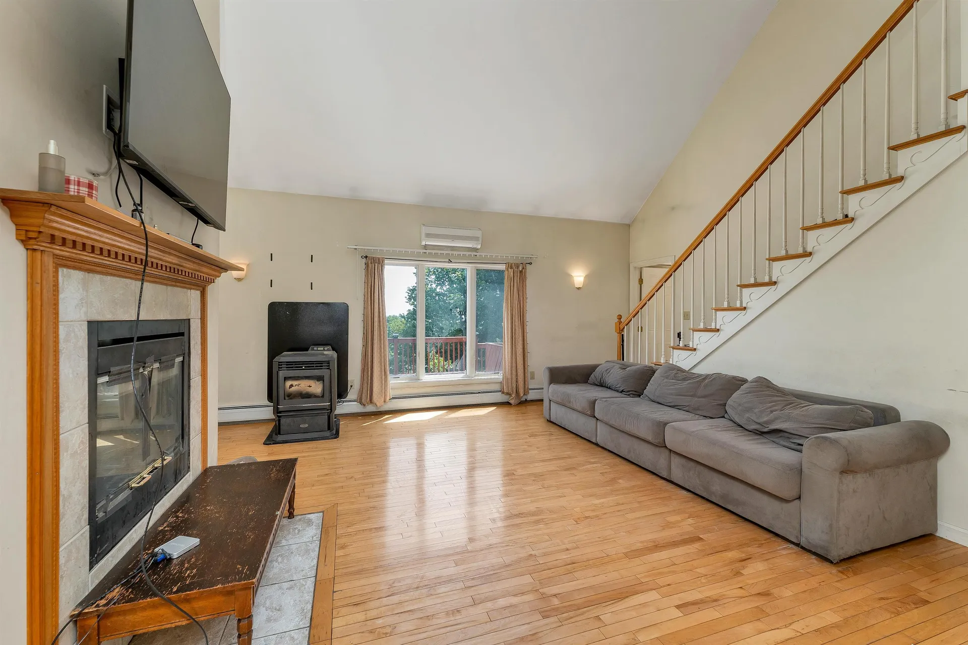 12 Goslin Way New Durham NH 03855