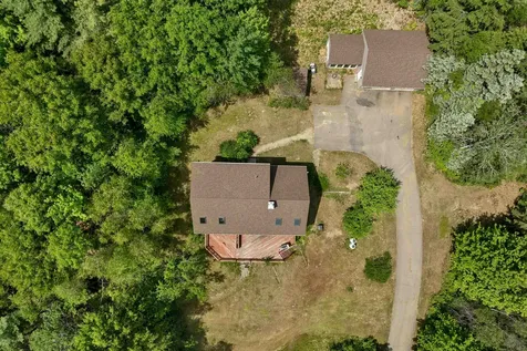 12 Goslin Way New Durham NH 03855