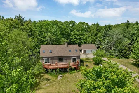 12 Goslin Way New Durham NH 03855