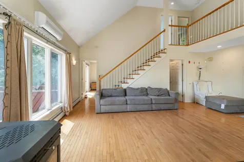 12 Goslin Way New Durham NH 03855
