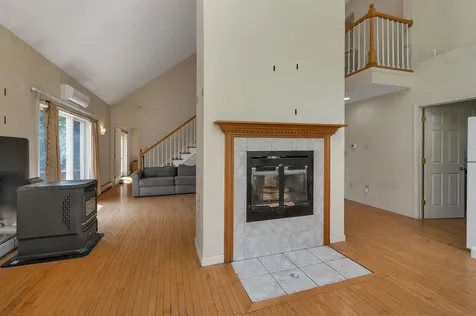 12 Goslin Way New Durham NH 03855