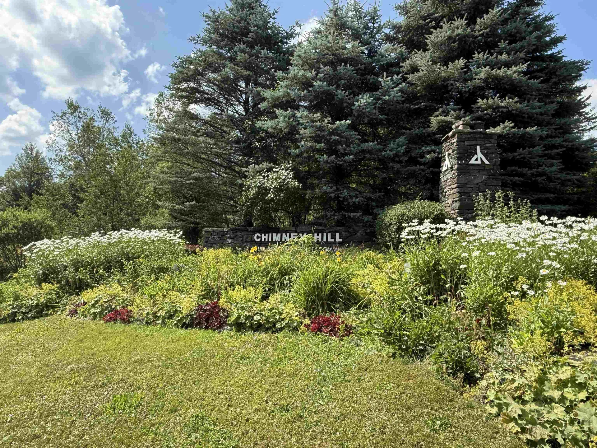 8 Deer Run Wilmington VT 05363