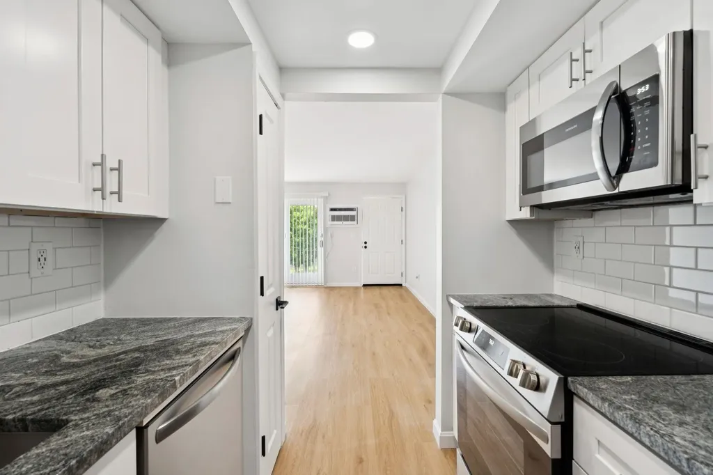 208 Cocheco Court Dover NH 03820