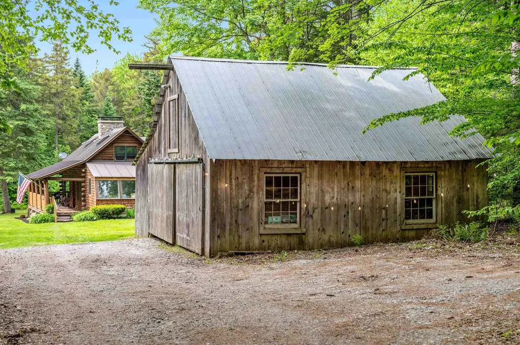 187 Hardwood Mountain Road Marshfield VT 05658