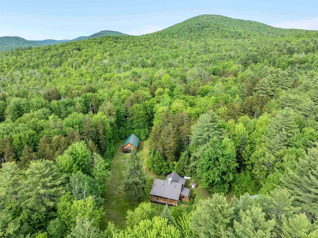 187 Hardwood Mountain Road Marshfield VT 05658