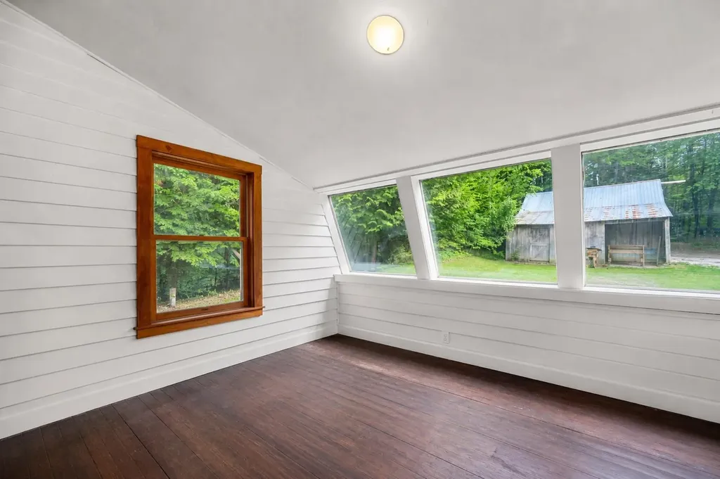 187 Hardwood Mountain Road Marshfield VT 05658