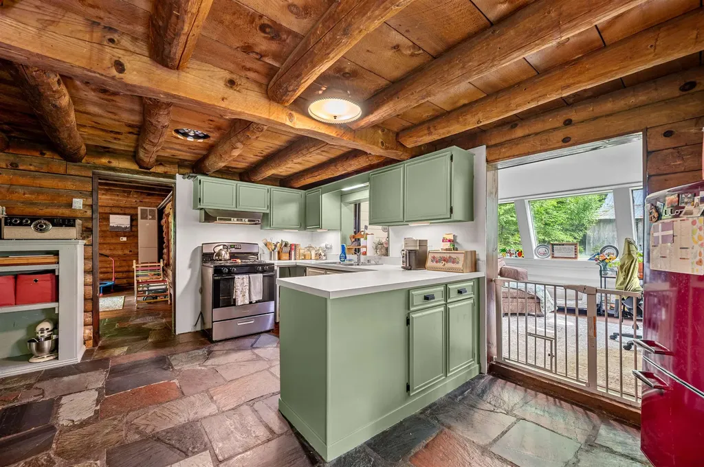 187 Hardwood Mountain Road Marshfield VT 05658