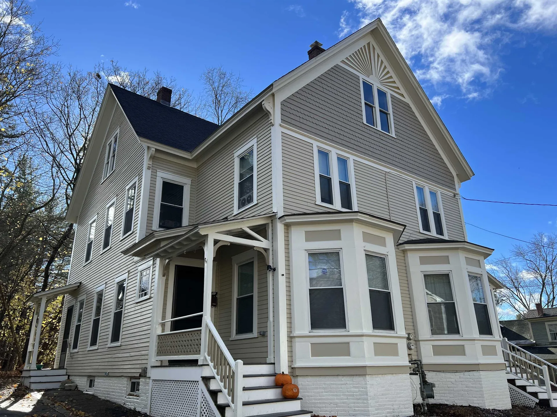 109 1/2 Warren Street Concord NH 03301