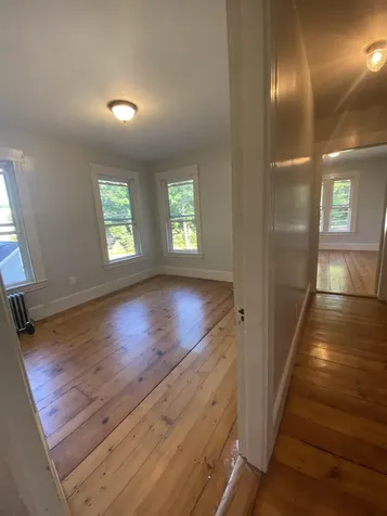109 1/2 Warren Street Concord NH 03301
