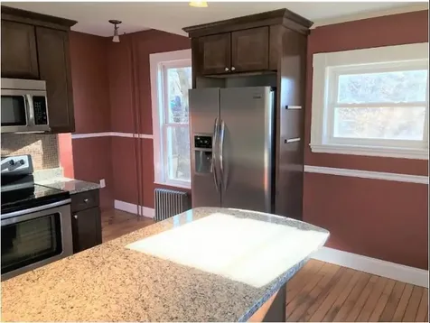 109 1/2 Warren Street Concord NH 03301