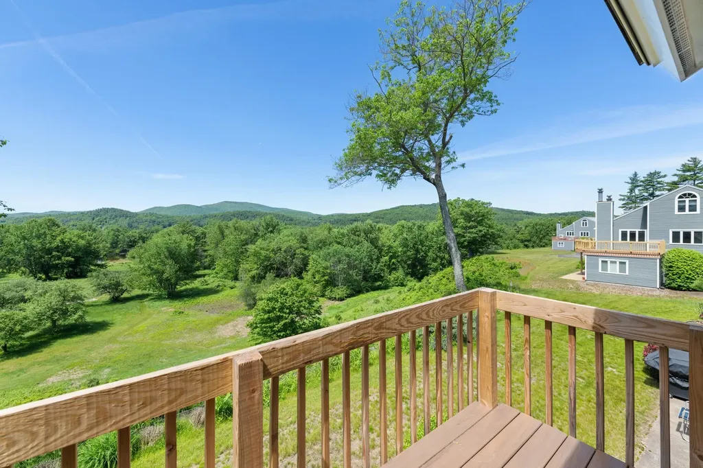 21 Pine Arden Drive Ashland NH 03217