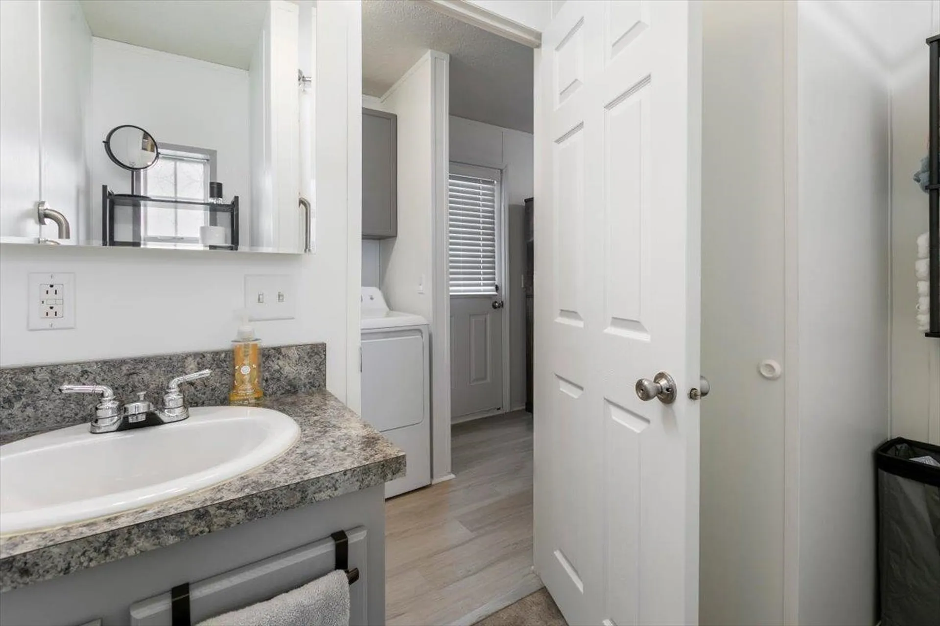 30 Kendall Pond Road Derry NH 03038