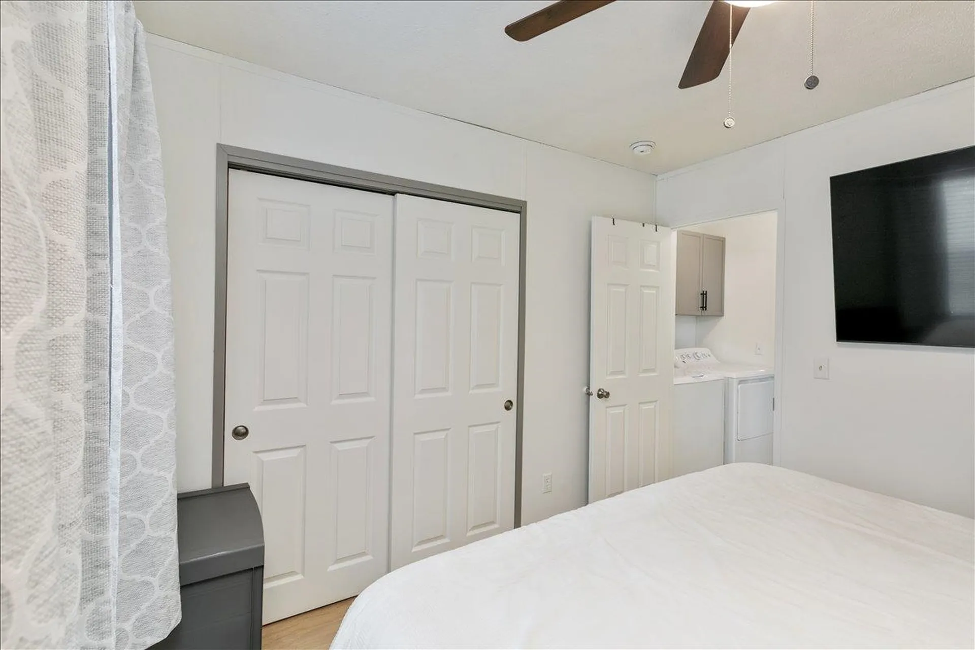30 Kendall Pond Road Derry NH 03038