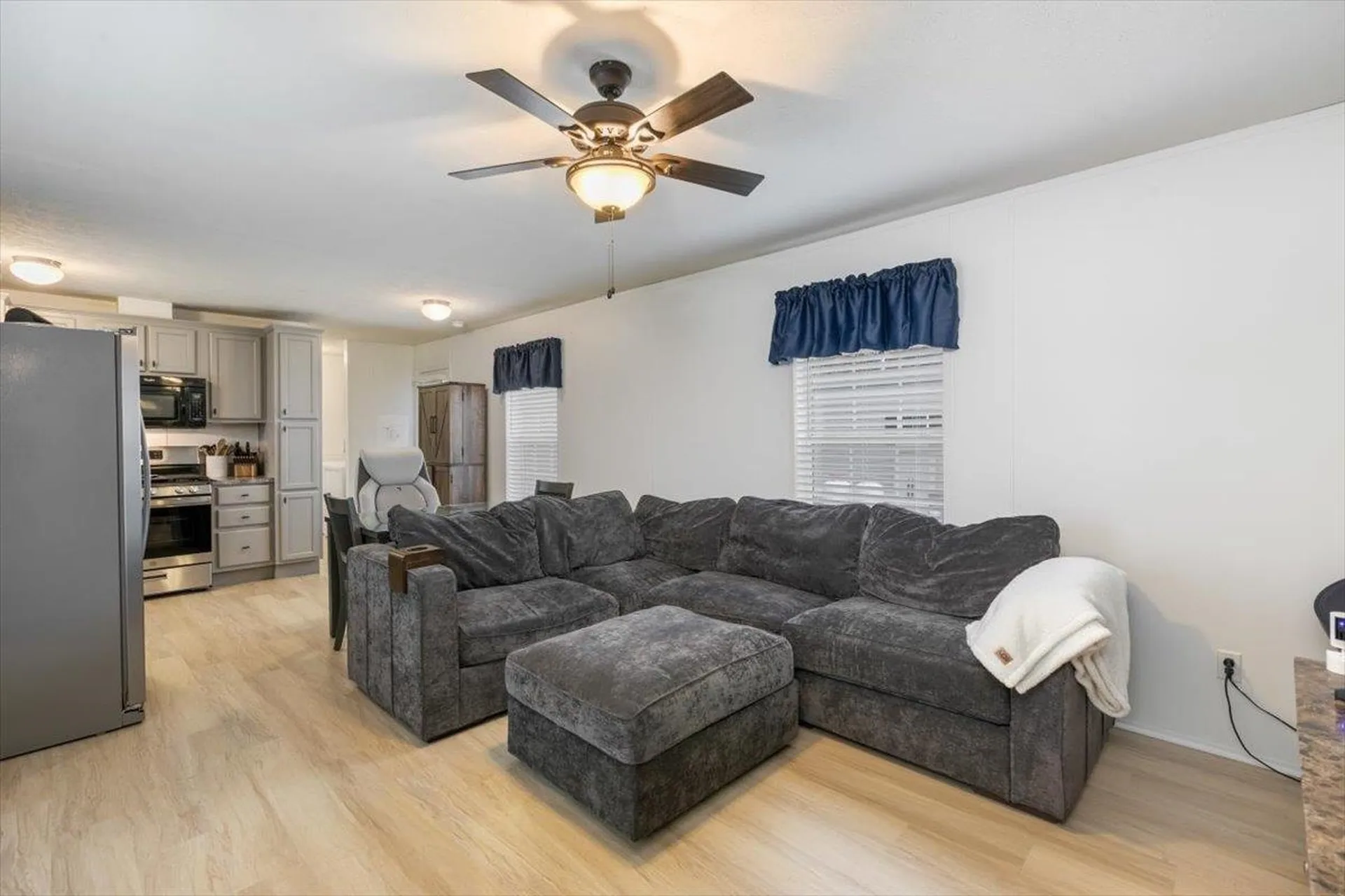 30 Kendall Pond Road Derry NH 03038