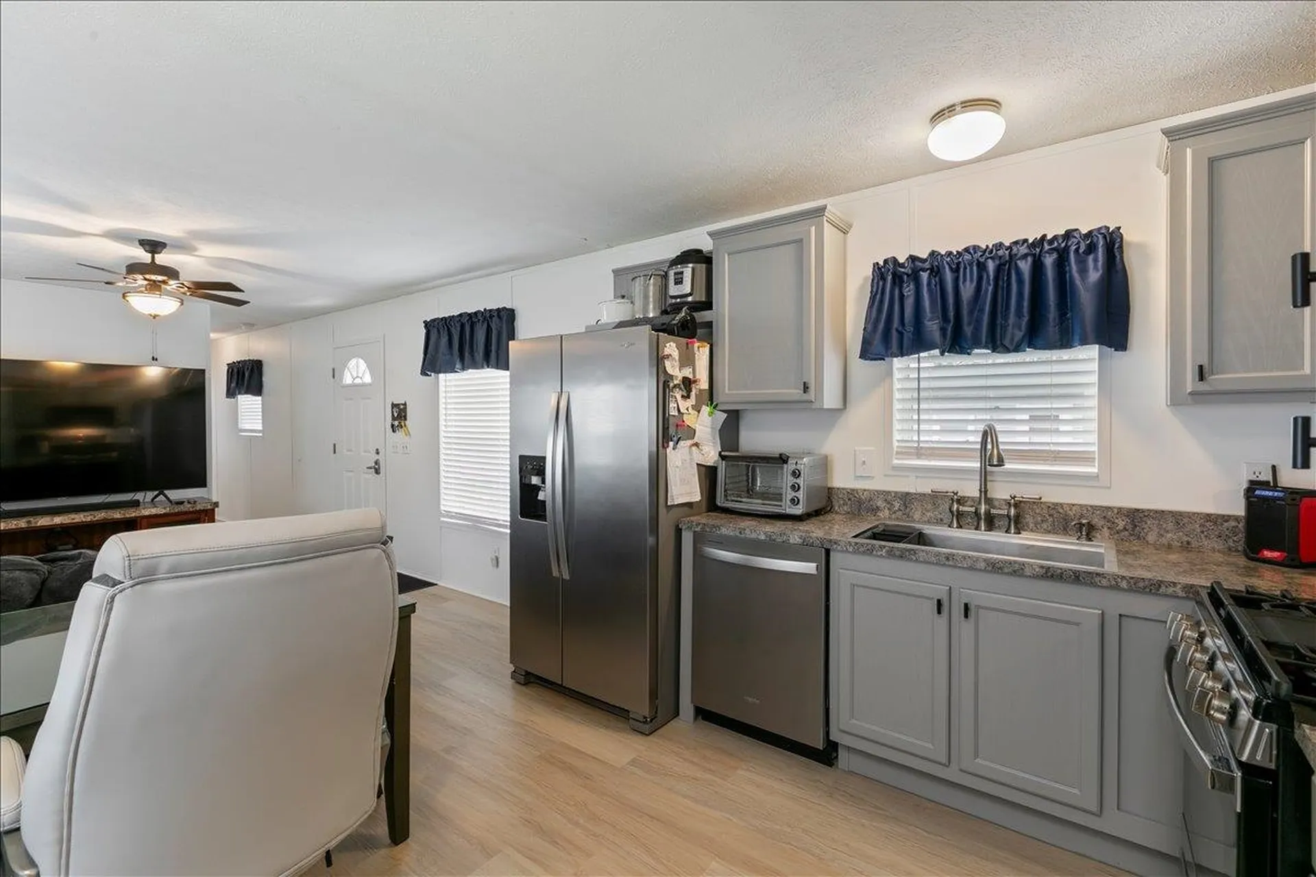 30 Kendall Pond Road Derry NH 03038