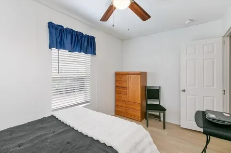 30 Kendall Pond Road Derry NH 03038