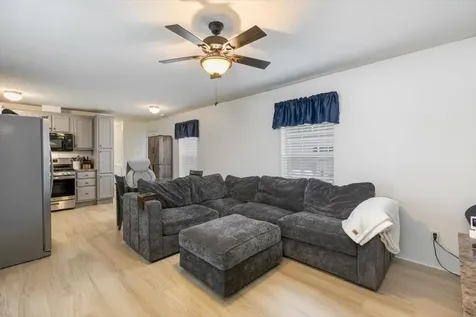 30 Kendall Pond Road Derry NH 03038