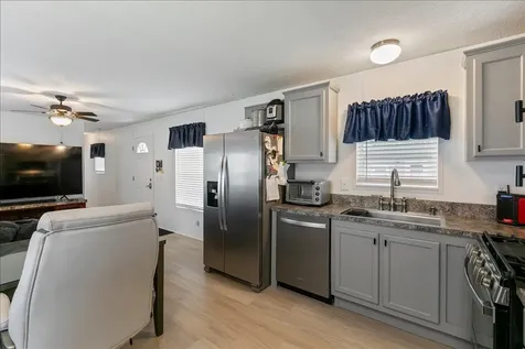30 Kendall Pond Road Derry NH 03038