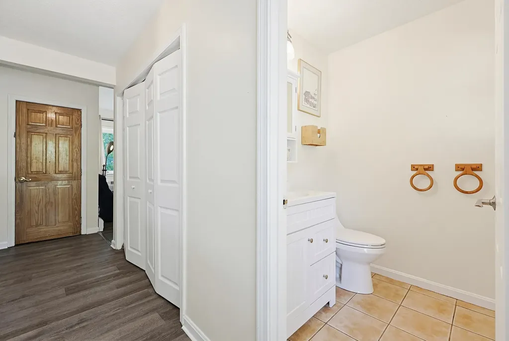 14 Terra Lane Hudson NH 03051