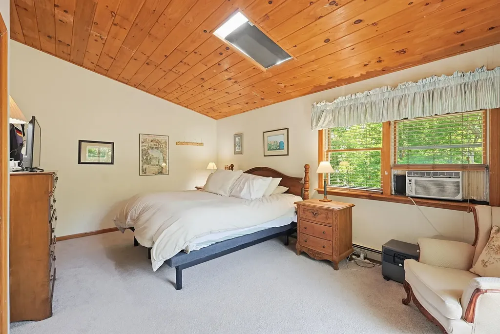 14 Terra Lane Hudson NH 03051