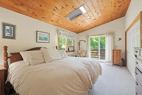 14 Terra Lane Hudson NH 03051