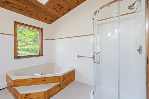 14 Terra Lane Hudson NH 03051