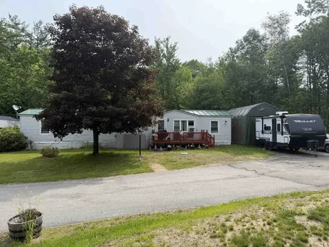 862 Mayhew Turnpike Bridgewater NH 03222