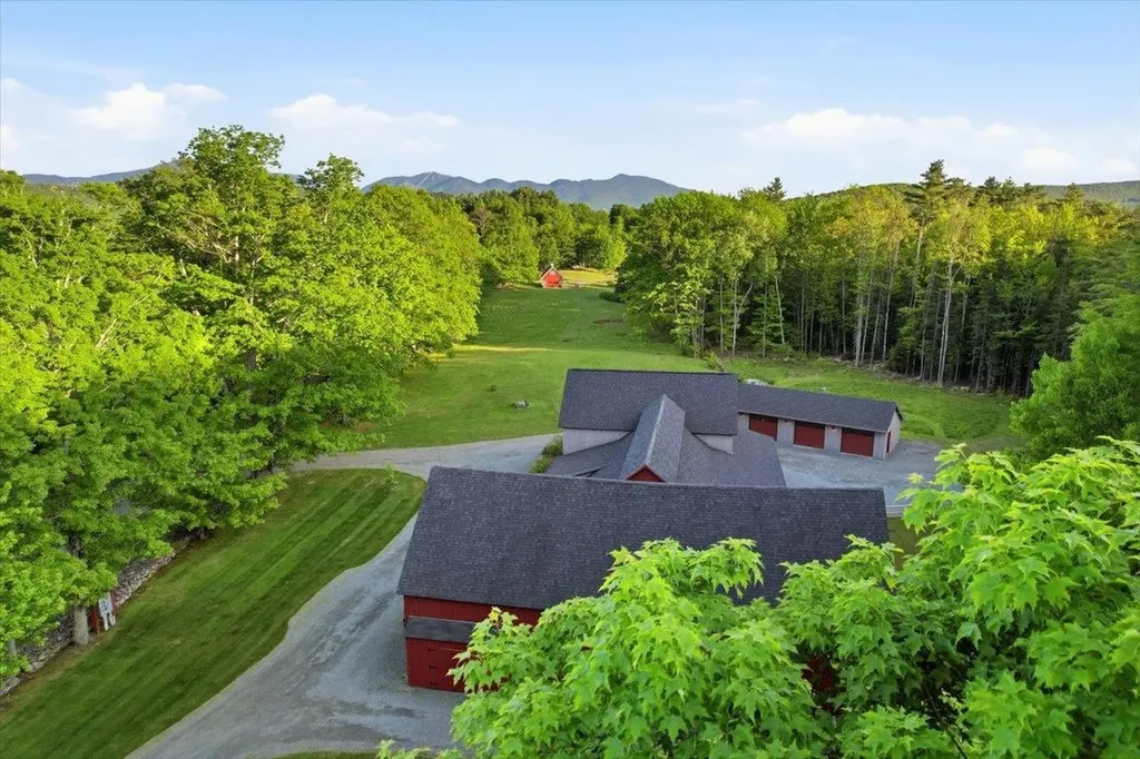 908 Old Franconia Road Bethlehem NH 03574