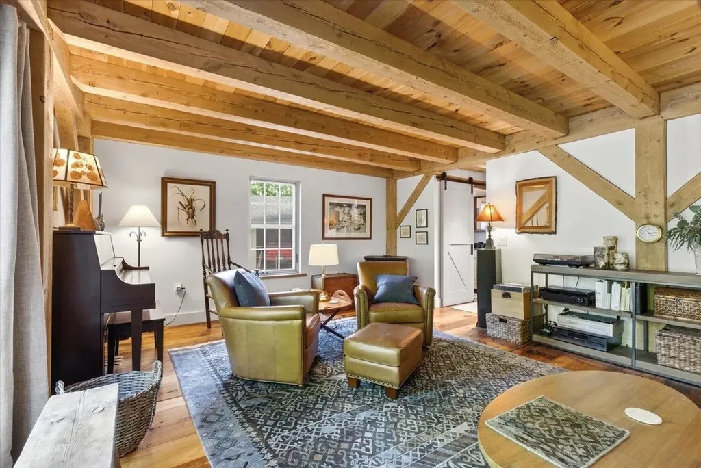 908 Old Franconia Road Bethlehem NH 03574