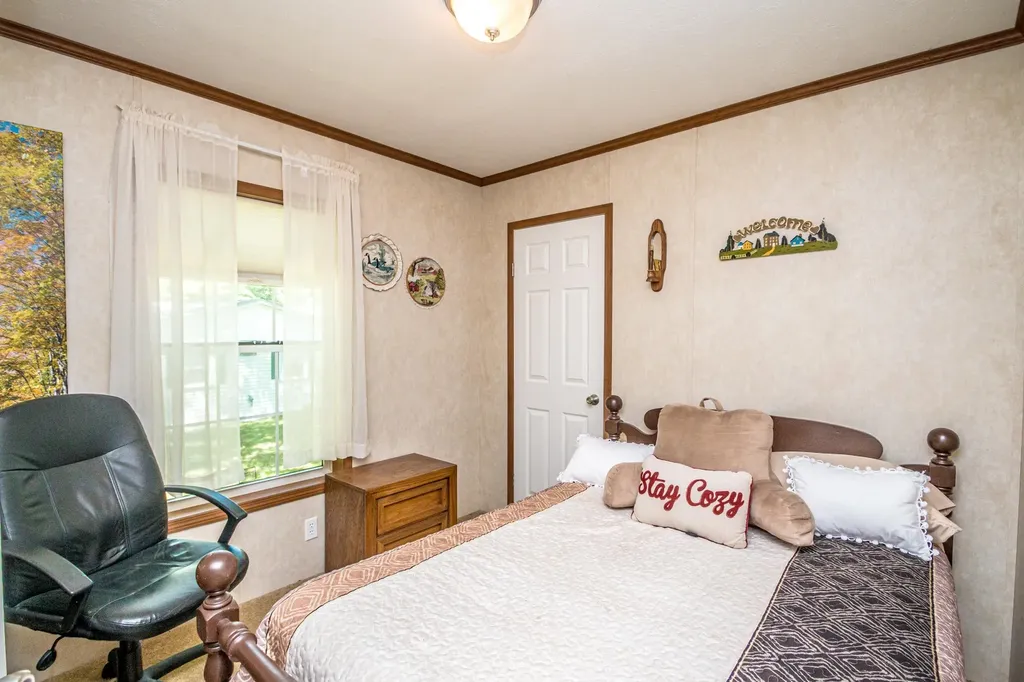 153 Fox Hill Lane Conway NH 03813