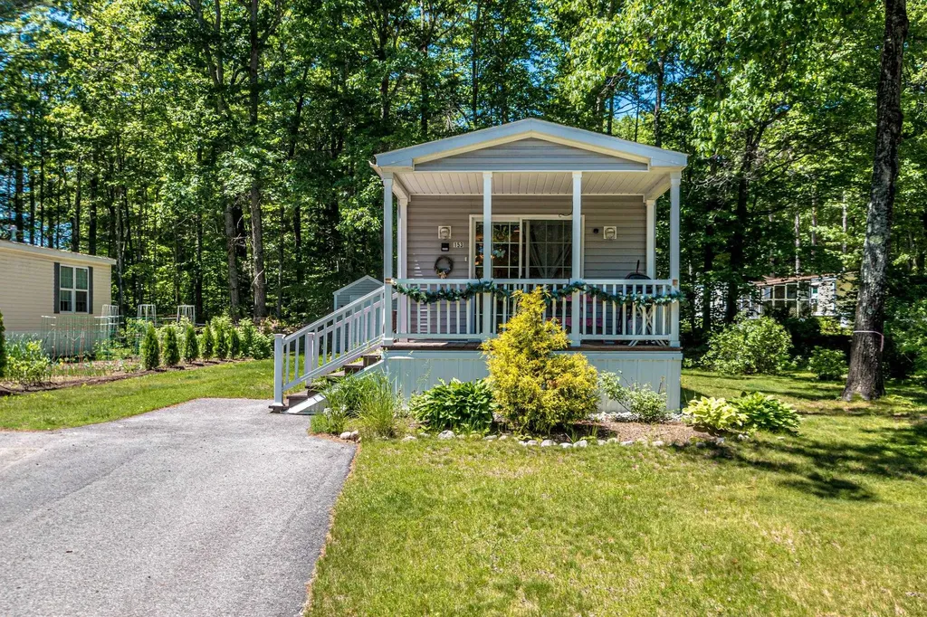 153 Fox Hill Lane Conway NH 03813