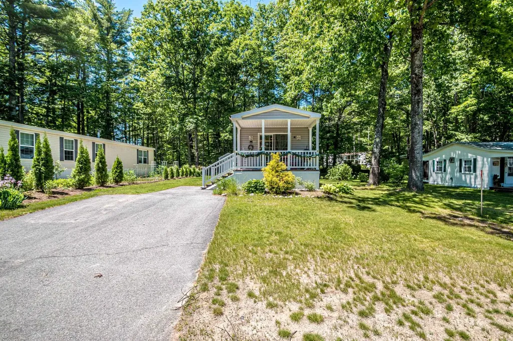 153 Fox Hill Lane Conway NH 03813