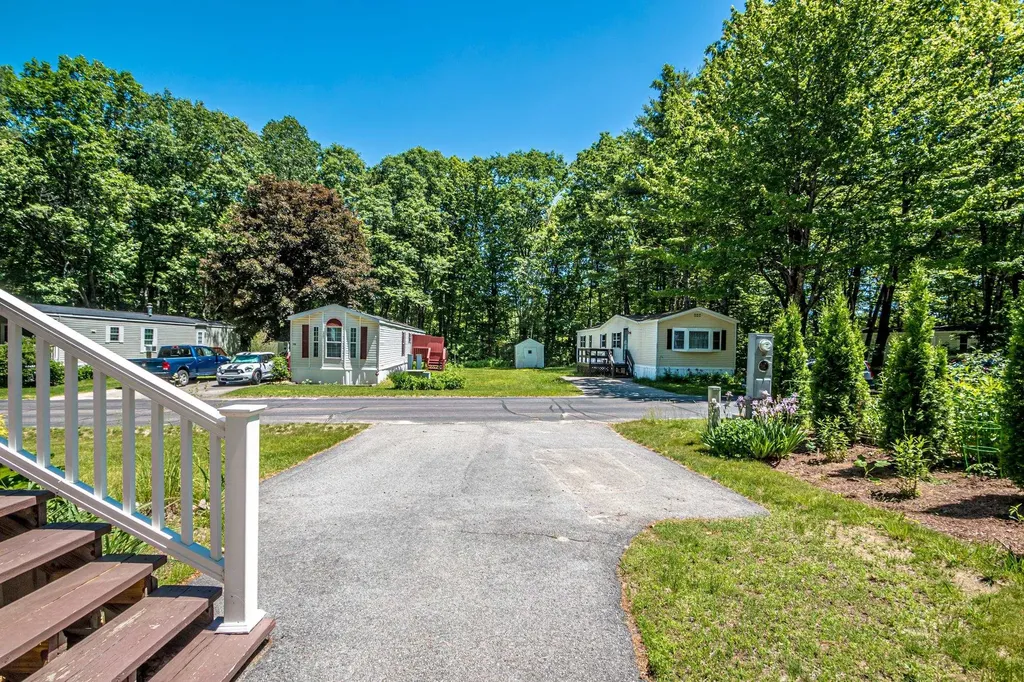 153 Fox Hill Lane Conway NH 03813