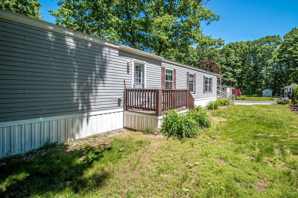 153 Fox Hill Lane Conway NH 03813