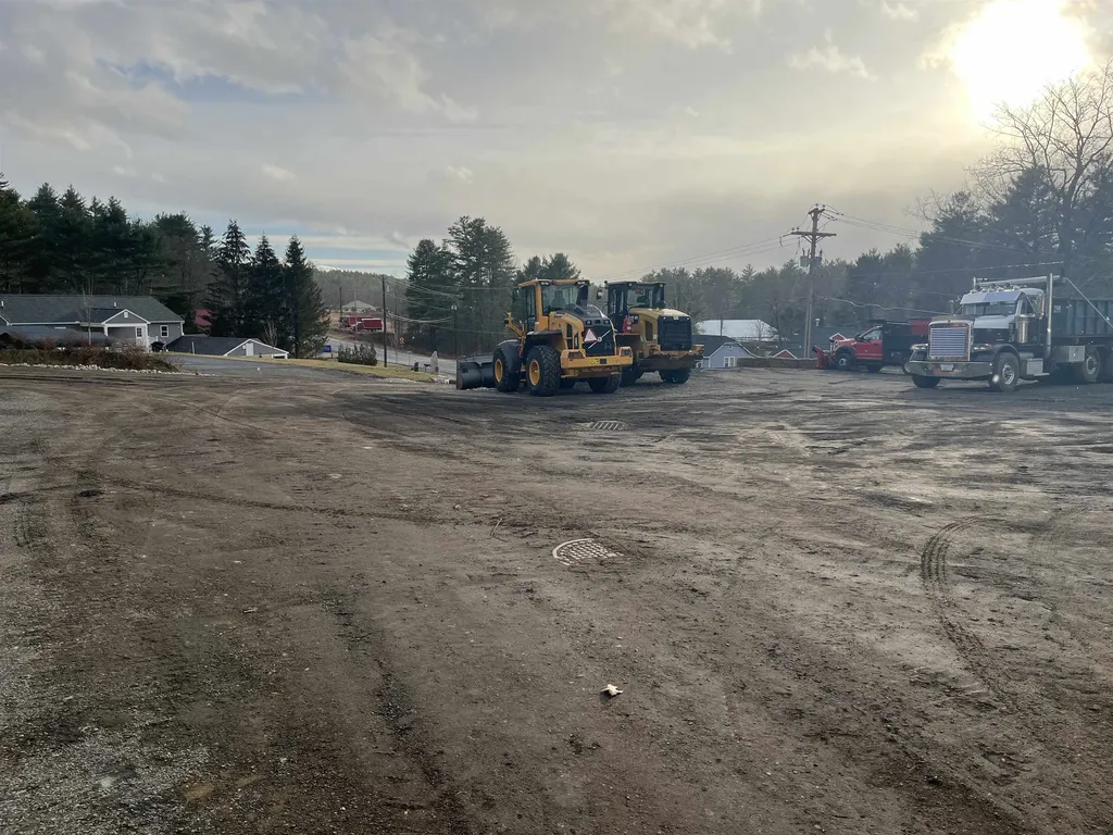 201 Route 13 Brookline NH 03033