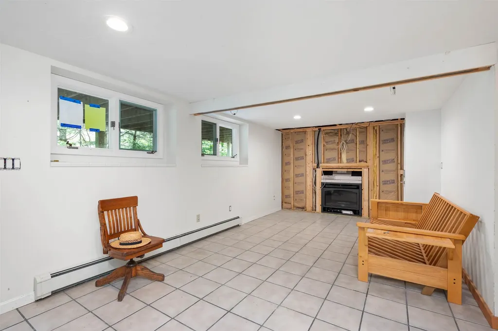 175 Tate Road Gilford NH 03249