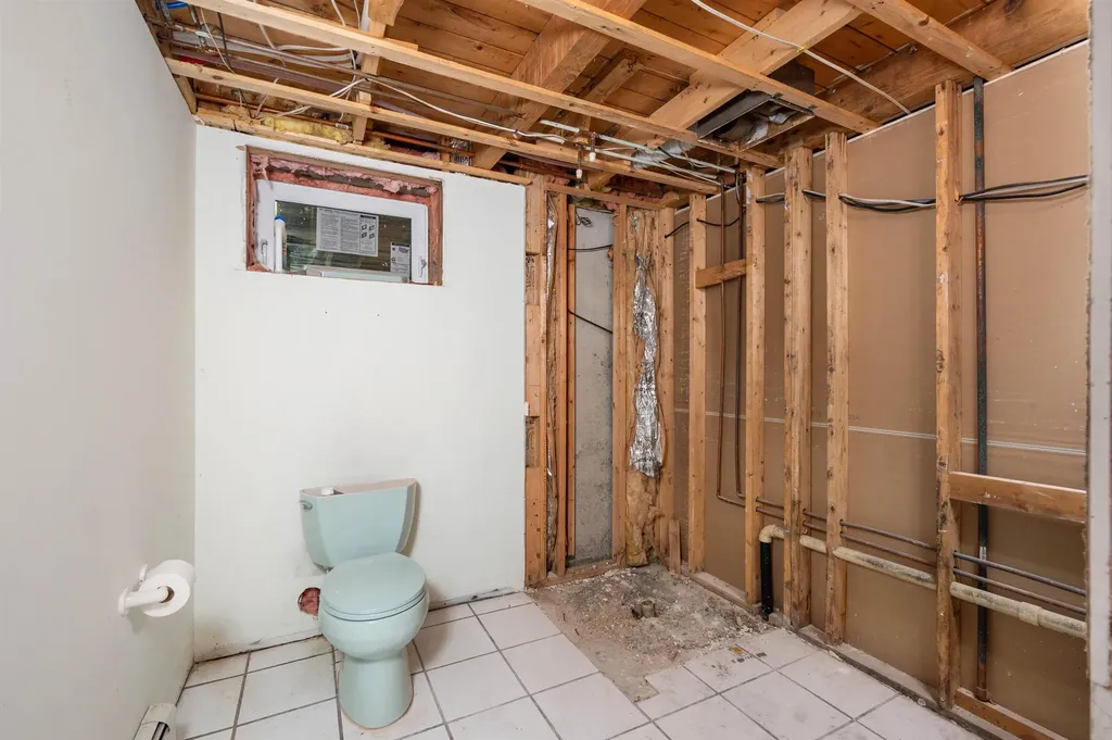175 Tate Road Gilford NH 03249