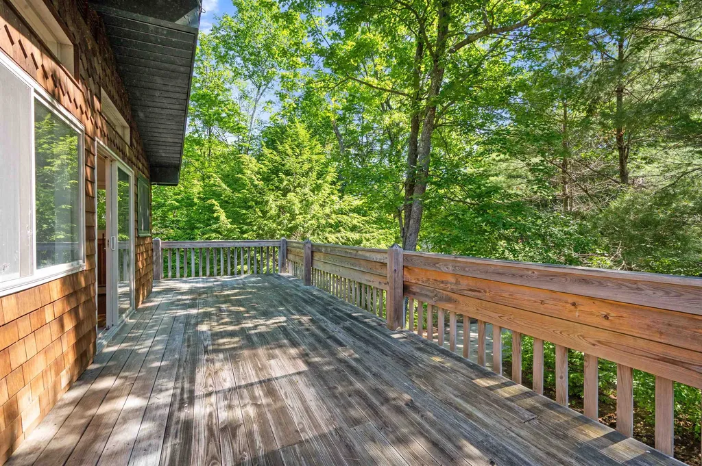 175 Tate Road Gilford NH 03249