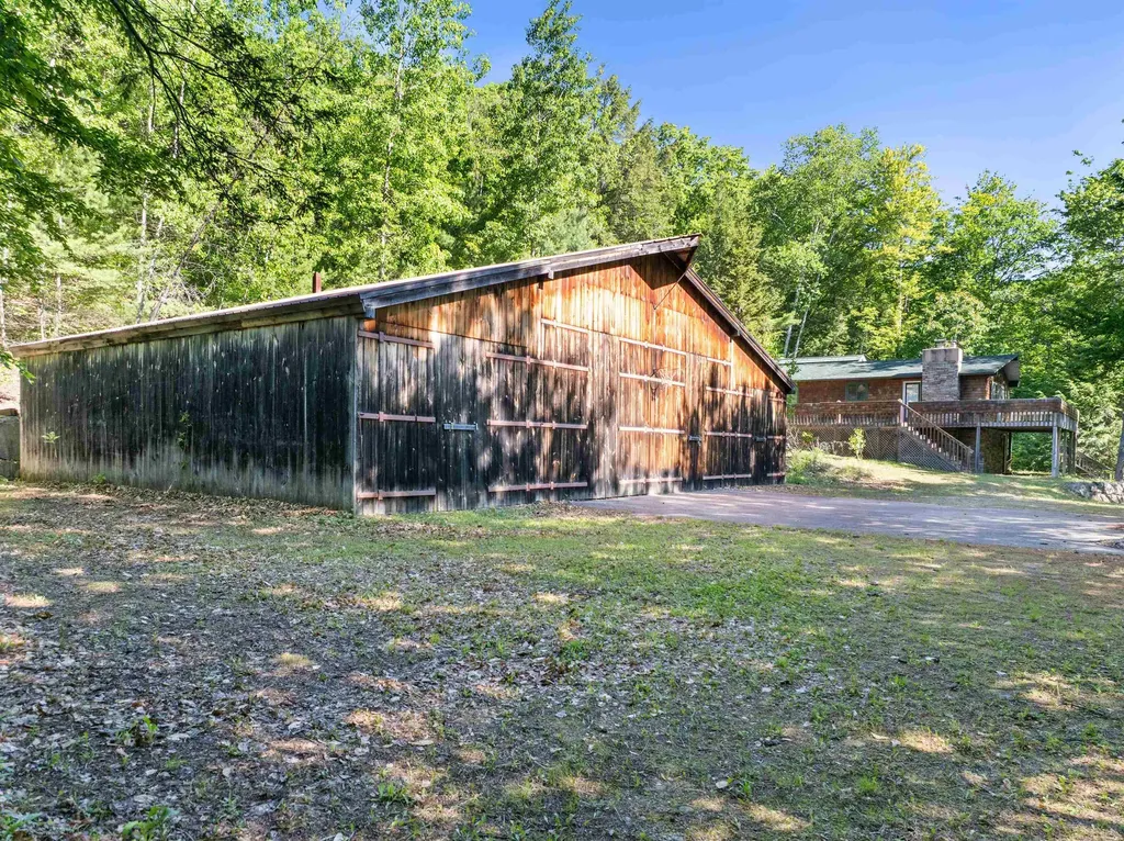 175 Tate Road Gilford NH 03249