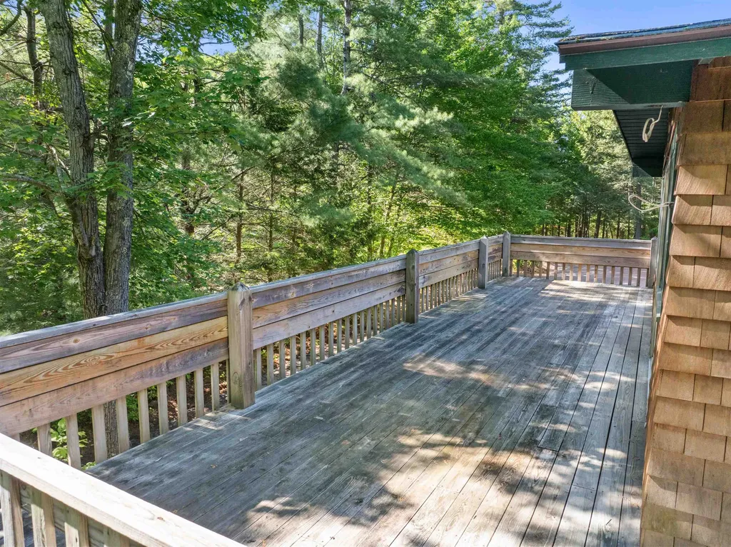 175 Tate Road Gilford NH 03249