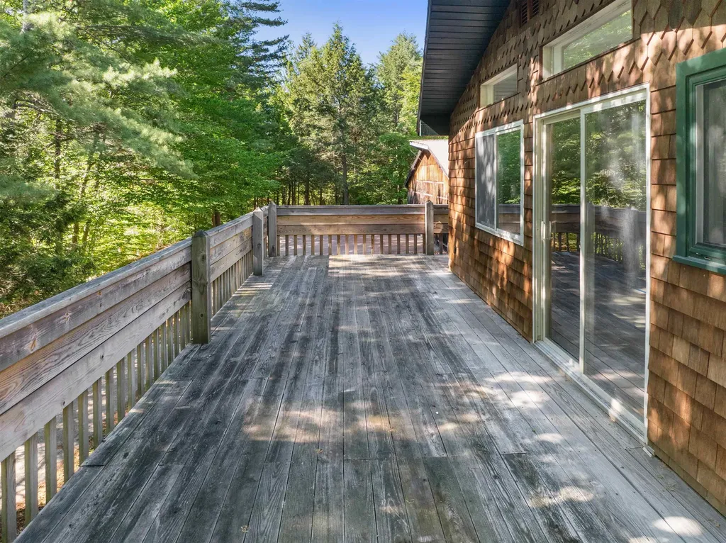 175 Tate Road Gilford NH 03249