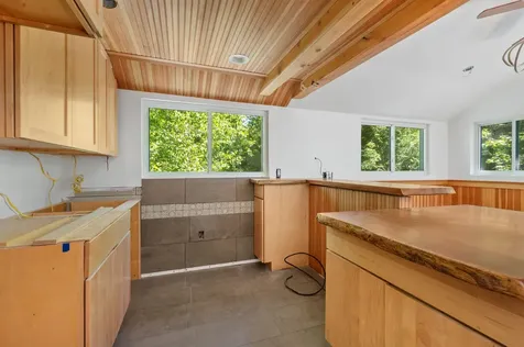 175 Tate Road Gilford NH 03249