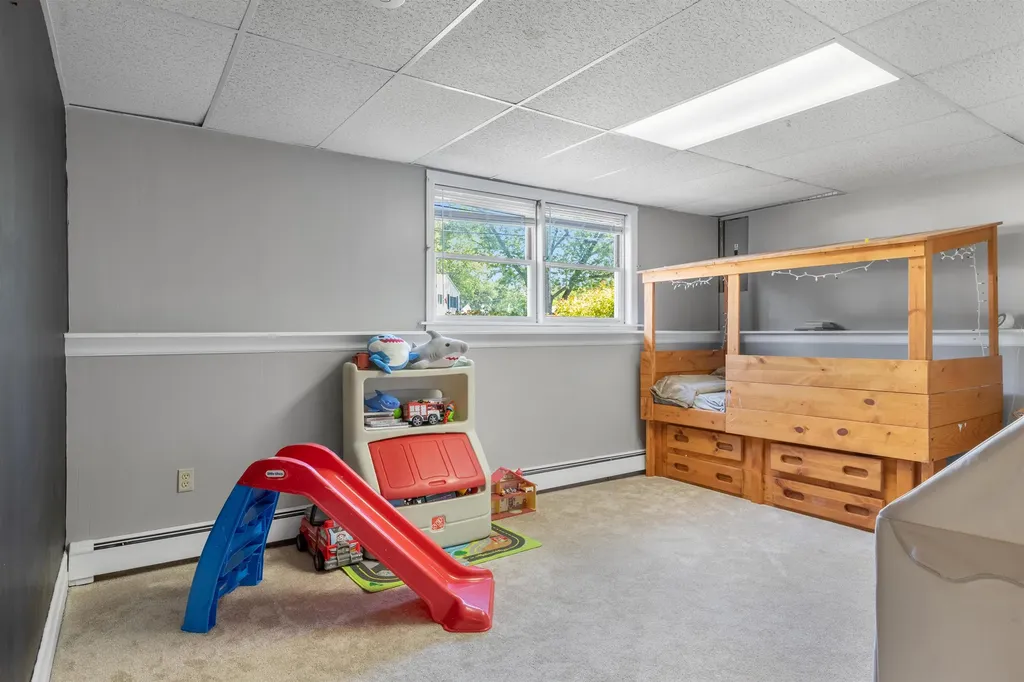 35 Western Avenue Rochester NH 03867