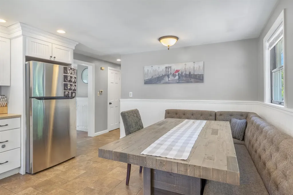35 Western Avenue Rochester NH 03867